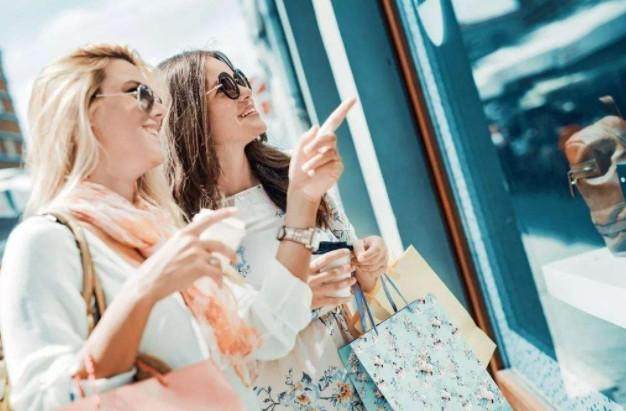 百万年薪的打工仔真的不配在SKP买菜 行业案例 百万年薪的打工仔真的不配在SKP买菜 行业案例