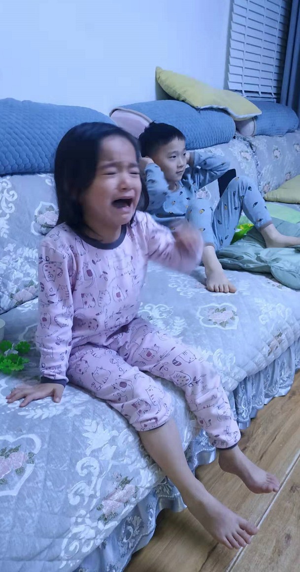 一边是孩子吵着“陪我玩”,一边是工作需要,新冠肺炎疫情期间居家办公心得体验 生活思索 第2张 一边是孩子吵着“陪我玩”,一边是工作需要,新冠肺炎疫情期间居家办公心得体验 生活思索 第2张